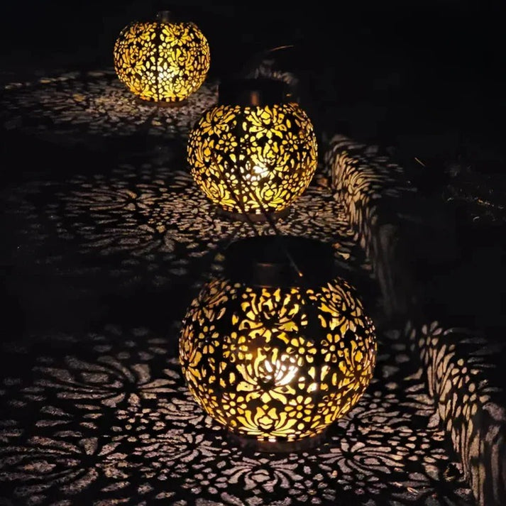 Wenkil Solar LED Pendant Light for Outdoor Use