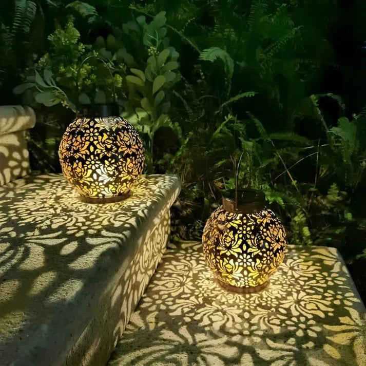Wenkil Solar LED Pendant Light for Outdoor Use